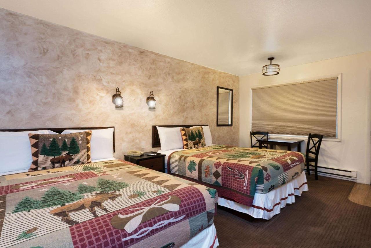 High Desert Hotel